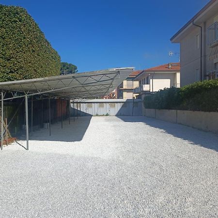 Le Palme 98 "Casa Vacanze" Lido di Camaiore Eksteriør bilde