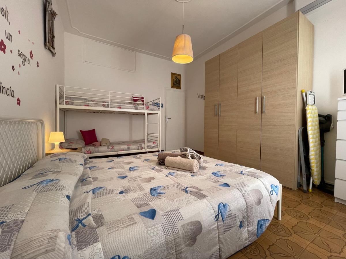 Le Palme 98 "Casa Vacanze" Lido di Camaiore Eksteriør bilde