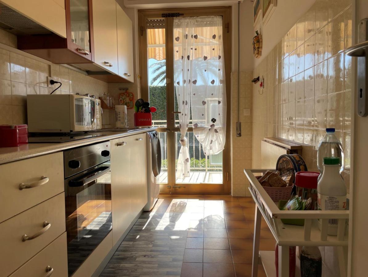 Le Palme 98 "Casa Vacanze" Lido di Camaiore Eksteriør bilde