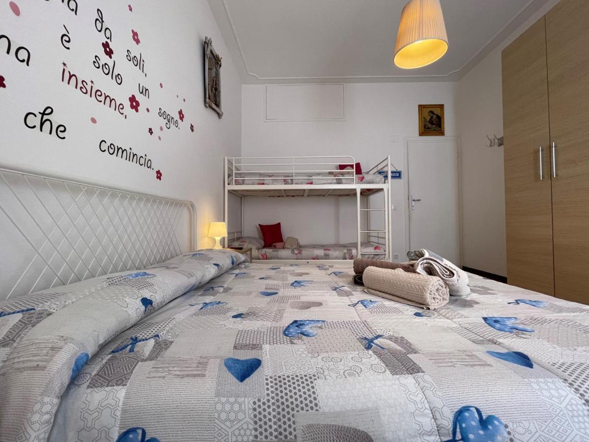 Le Palme 98 "Casa Vacanze" Lido di Camaiore Eksteriør bilde
